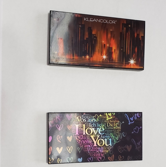 Makeup palette - Picture 2 of 3